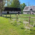 Maison Du Chapelain Duclair